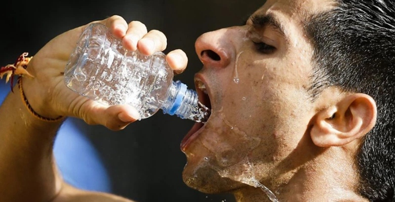 Thiểu niệu là tình trạng gì? Phương pháp khắc phục nào hiệu quả? 3