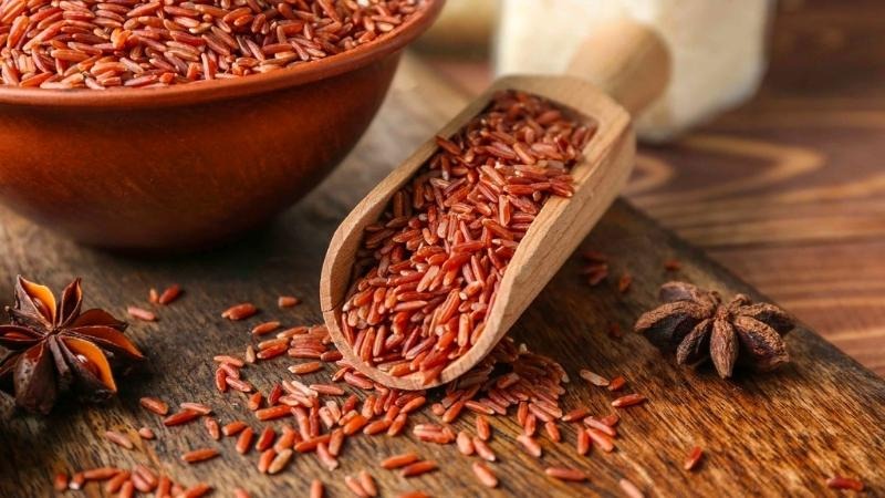 thuc-don-an-gao-lut-huyet-rong-co-giam-can-khong 1.jpg