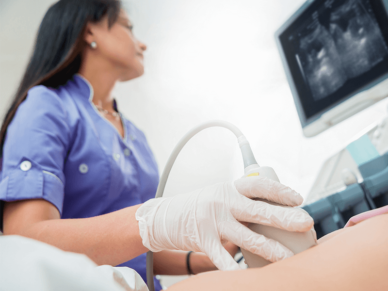 Thực hiện siêu âm ổ bụng có phát hiện có thai không?4
