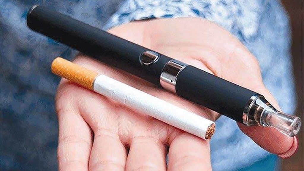 Thuốc lá điện tử với thuốc lá cái nào độc hơn cái nào?