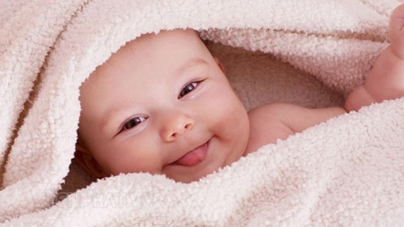 Tìm hiểu độ ẩm phù hợp cho trẻ sơ sinh là bao nhiêu để bảo vệ sức khỏe bé 1