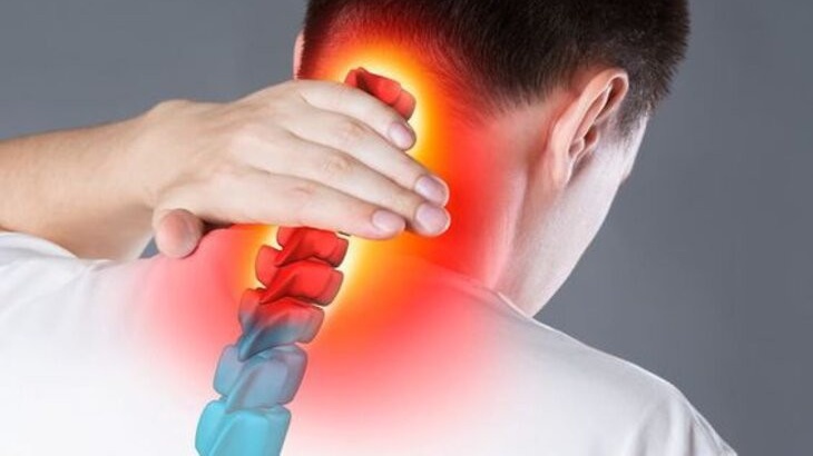 7 đốt sống cổ 02