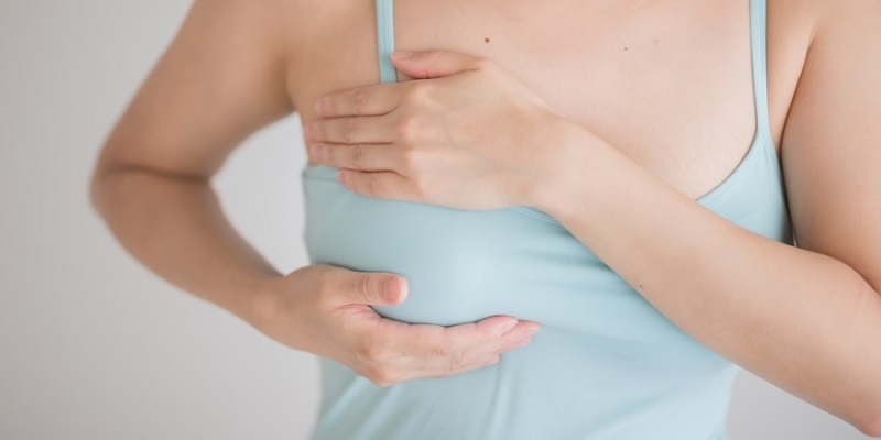 Trái chàm ở nữ là gì? Hiện tượng bể trái chàm 1