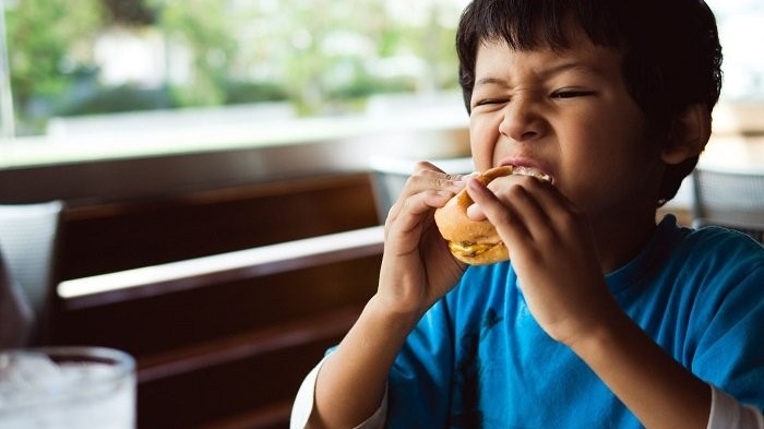 Trào ngược dạ dày ở trẻ em 4 tuổi? Cách điều trị hiệu quả 2