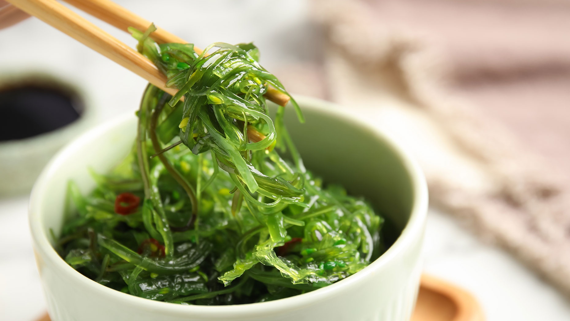Trẻ em ăn rong biển có tốt không? Lưu ý khi trẻ ăn rong biển