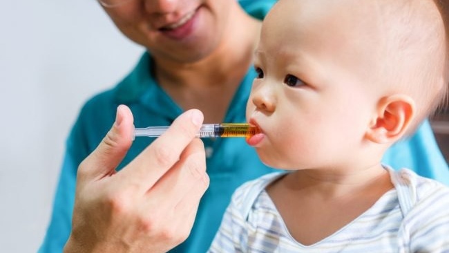 Trẻ em uống kẽm có nóng không? Một số điều cần lưu ý khi bổ sung kẽm cho trẻ 2