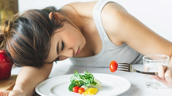 trieu-chung-viem-khop-dang-thap-la-gi 3