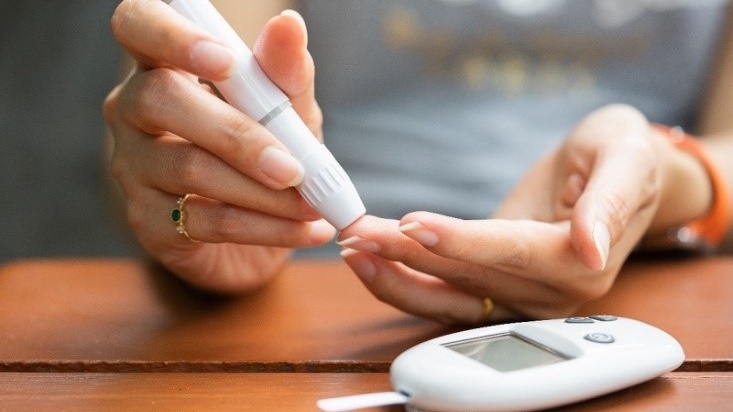 truoc-khi-xet-nghiem-tieu-duong-thai-ky-co-duoc-uong-nuoc-khong 3