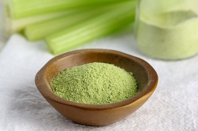 Uống bột cần tây đúng cách có lợi cho sức khỏe 2
