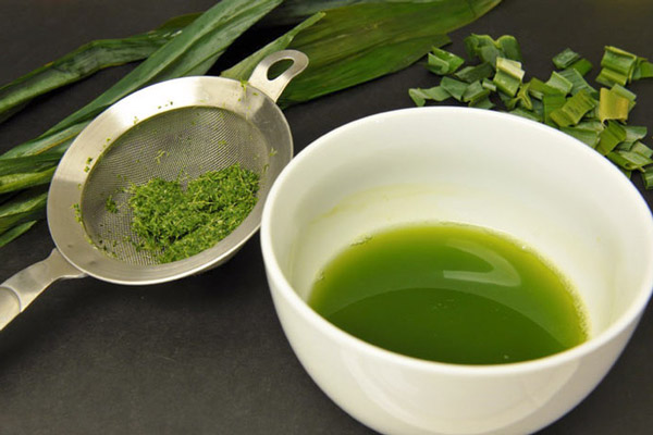 uong-nuoc-la-dua-co-giam-can-khong 3.jpg