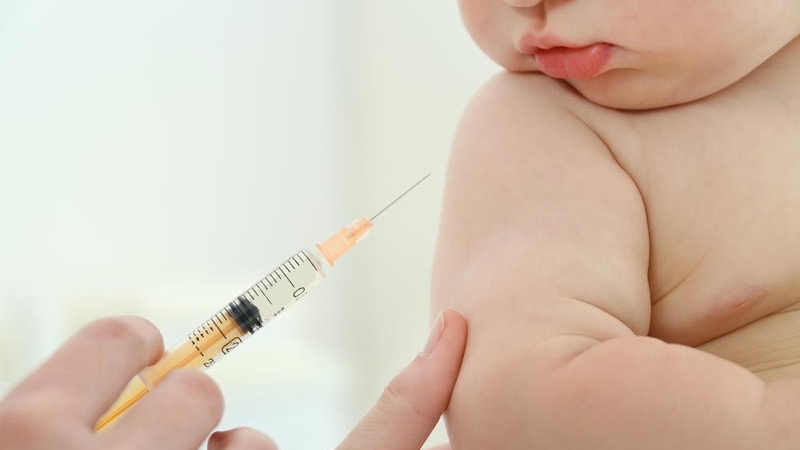 Vắc xin bạch hầu ho gà uốn ván tiêm mấy mũi? Những điều cần biết về loại vắc xin này 1