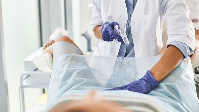 Vết trắng cổ tử cung có phải ung thư không? 3