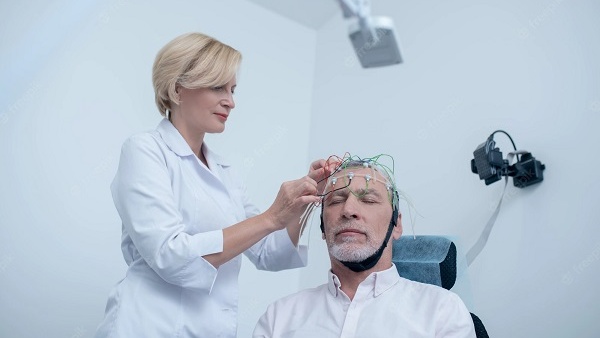 Vì sao cần thực hiện ghi điện não đồ lúc ngủ? 3