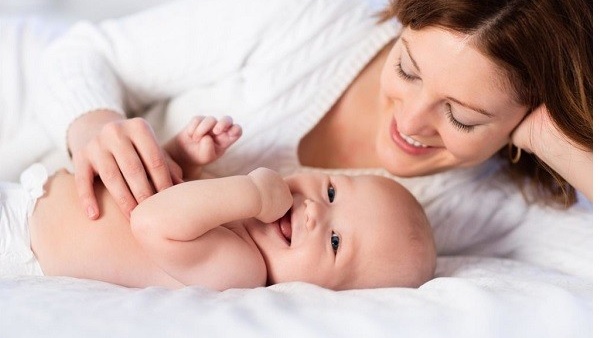 Hướng dẫn chăm sóc trẻ sau sinh mổ: Những điều cần biết 2